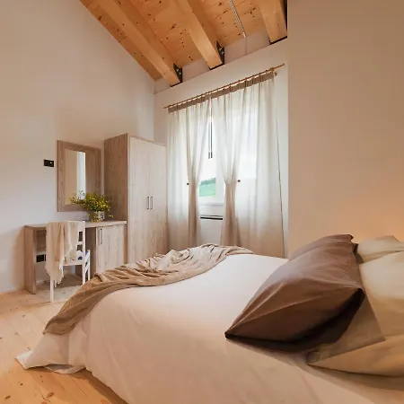 Tenuta Grimaldi Wine 4* Matelica